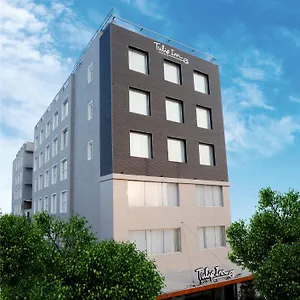 Hotel Tulip